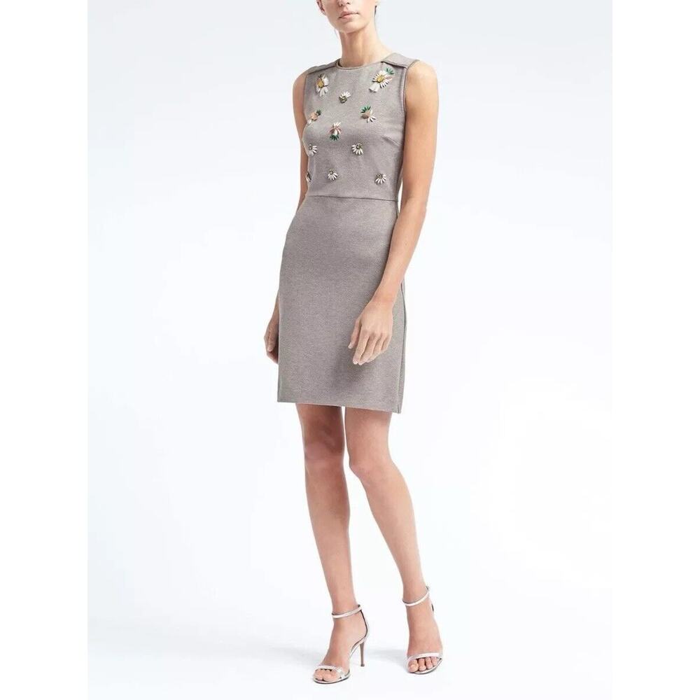 Banana Republic size 8T Gray Pineapple Beaded Ponte-Knit Sleeveless Sheath Dress